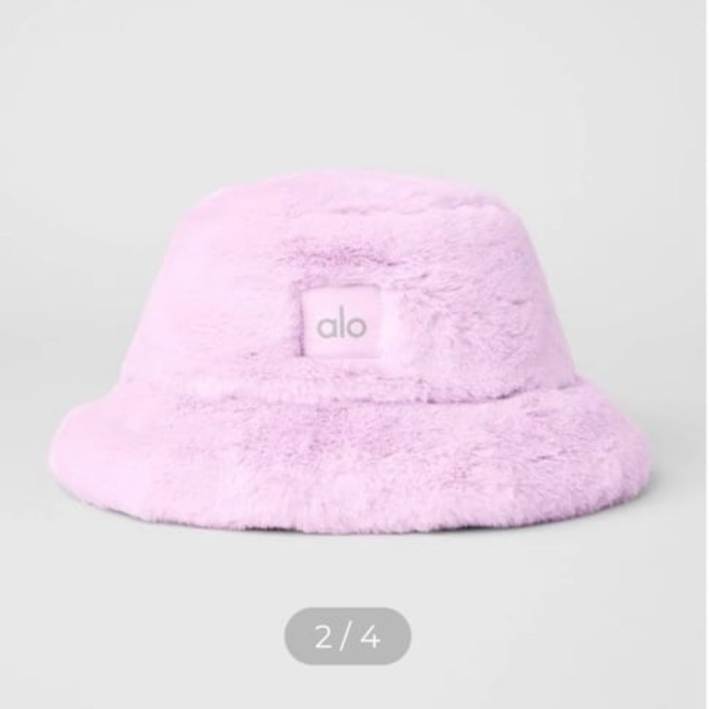 alo Faux Fur Bucket Hat - Sugarplum Pink Size M/L